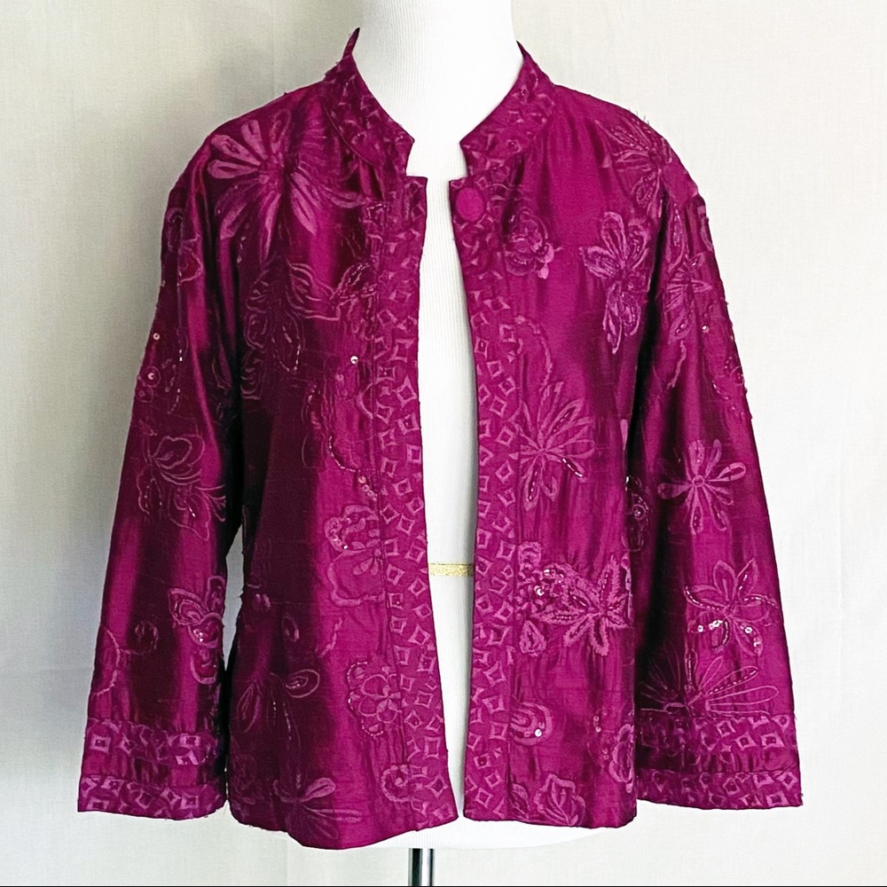 CHICO’S magenta silk embroidered jacket size L